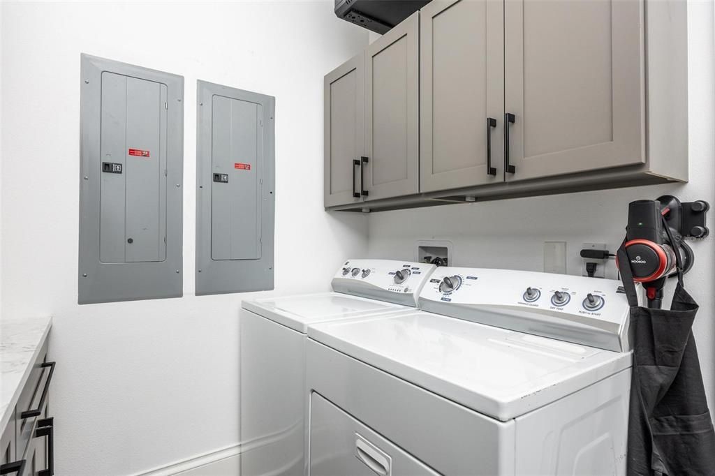 На продажу: $3,275,000 (3 спален, 4 ванн, 4577 Квадратных фут)