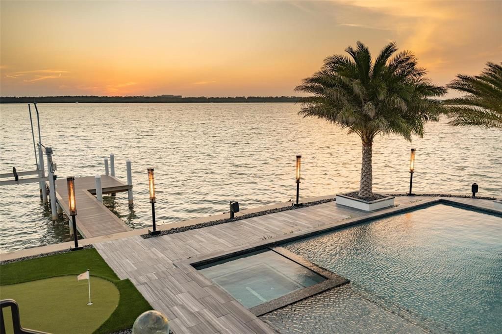 На продажу: $3,275,000 (3 спален, 4 ванн, 4577 Квадратных фут)