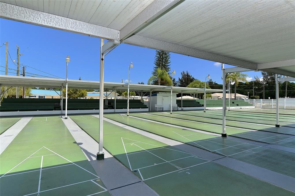 Activo con contrato: $85,000 (0.10 acres)