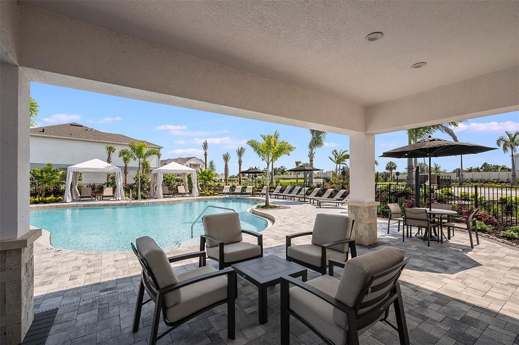 For Sale: $299,000 (3 beds, 2 baths, 1373 Square Feet)