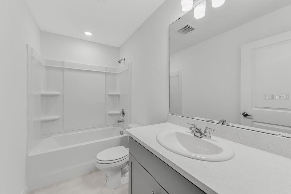 For Sale: $299,000 (3 beds, 2 baths, 1373 Square Feet)