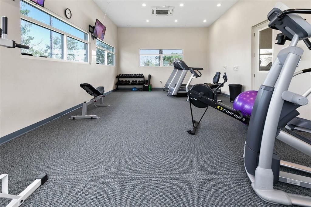 Под контрактом: $409,900 (5 спален, 2 ванн, 2208 Квадратных фут)