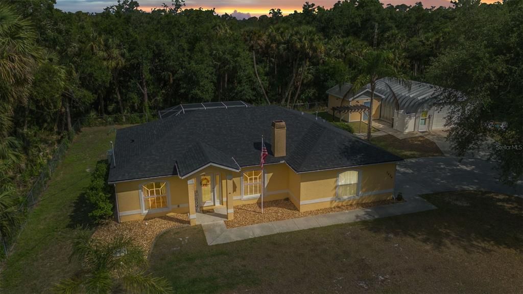 Activo con contrato: $549,000 (3 camas, 2 baños, 1270 Pies cuadrados)