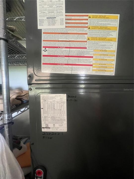 For Sale: $650,000 (3 beds, 3 baths, 2144 Square Feet)