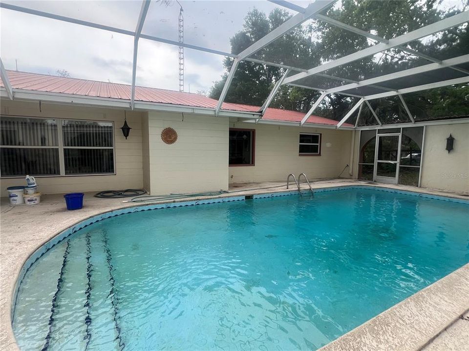 For Sale: $650,000 (3 beds, 3 baths, 2144 Square Feet)