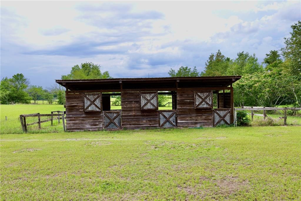 For Sale: $650,000 (3 beds, 3 baths, 2144 Square Feet)