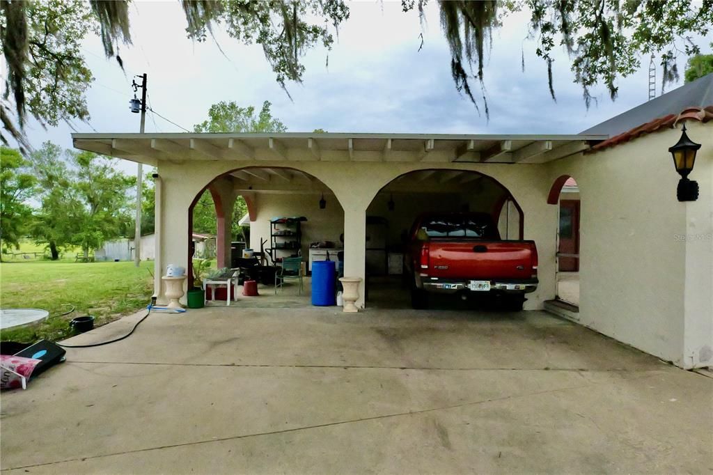 For Sale: $650,000 (3 beds, 3 baths, 2144 Square Feet)