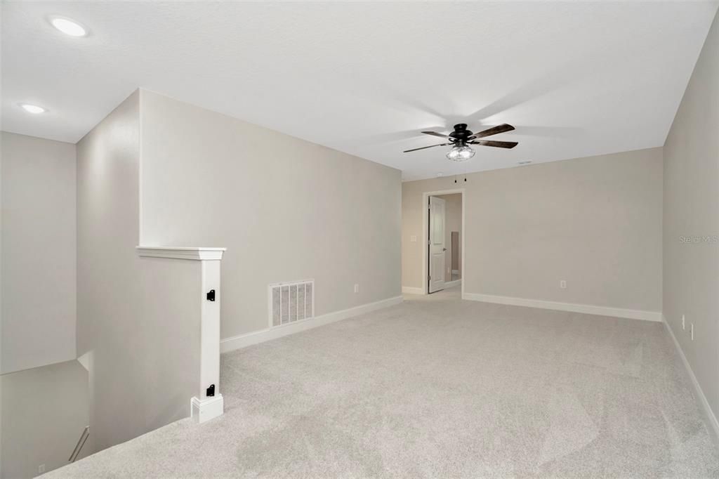 Active With Contract: $300,000 (3 beds, 2 baths, 2319 Square Feet)
