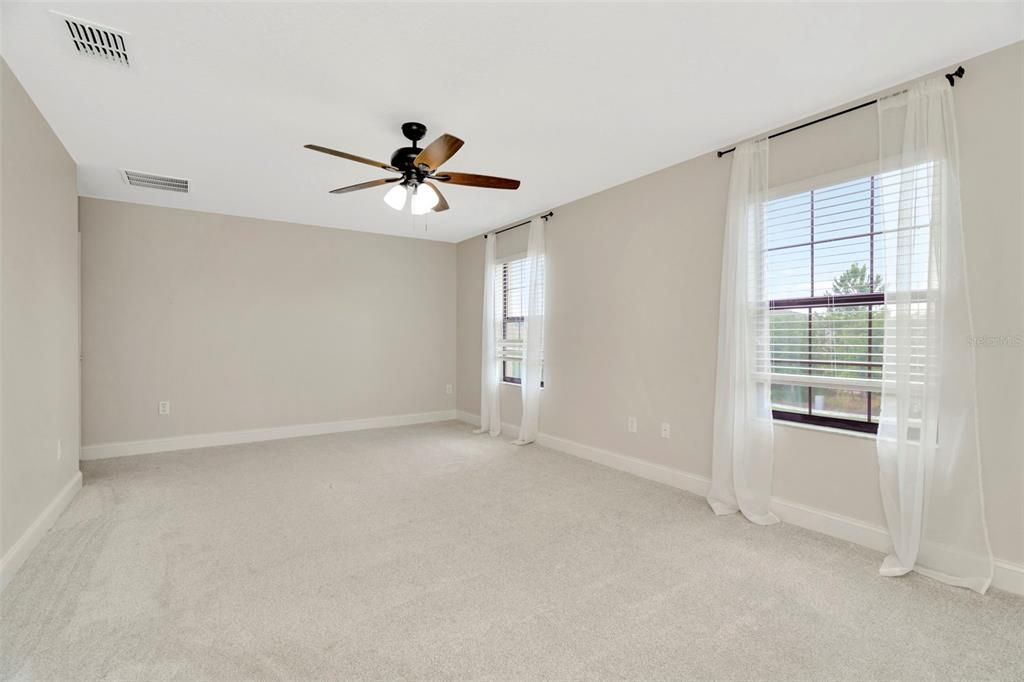 Active With Contract: $300,000 (3 beds, 2 baths, 2319 Square Feet)