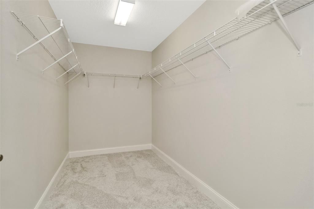 Active With Contract: $300,000 (3 beds, 2 baths, 2319 Square Feet)