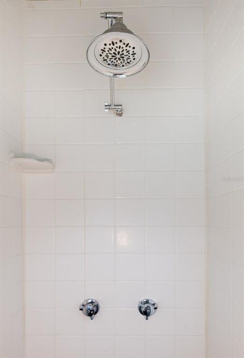 For Sale: $580,000 (3 beds, 3 baths, 2512 Square Feet)