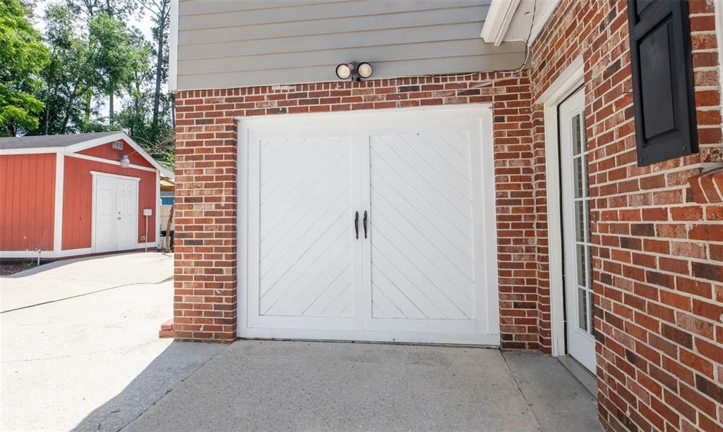 For Sale: $580,000 (3 beds, 3 baths, 2512 Square Feet)