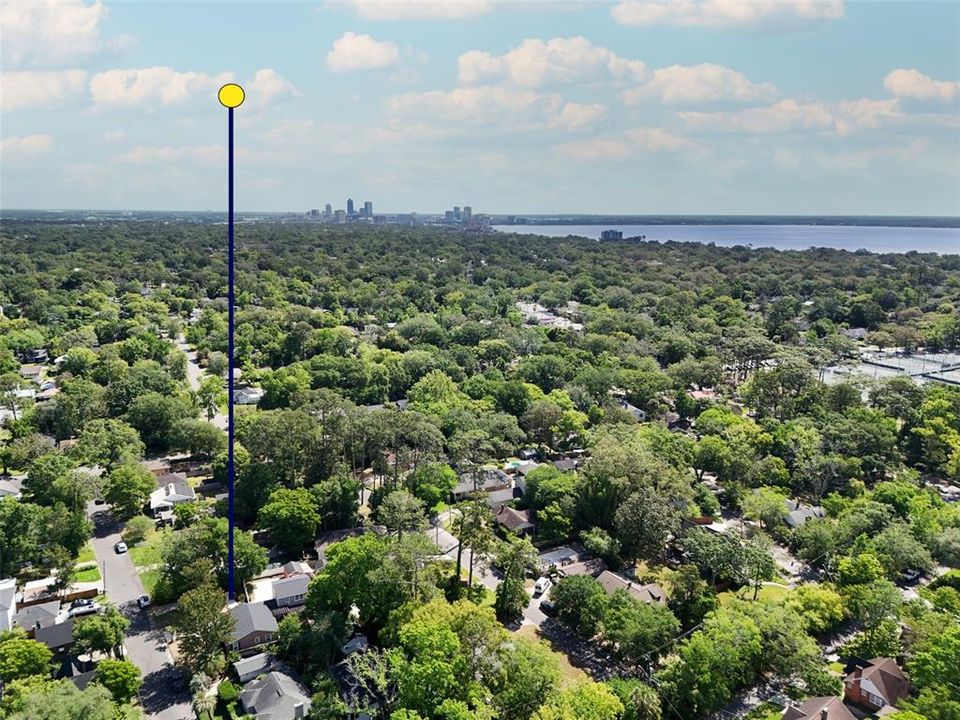 For Sale: $580,000 (3 beds, 3 baths, 2512 Square Feet)