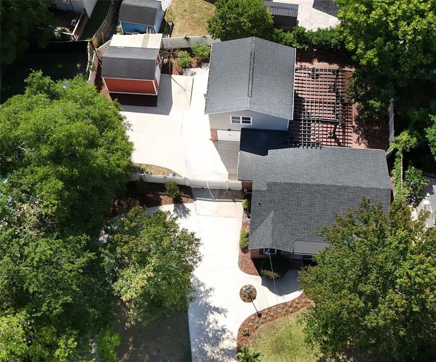 For Sale: $580,000 (3 beds, 3 baths, 2512 Square Feet)