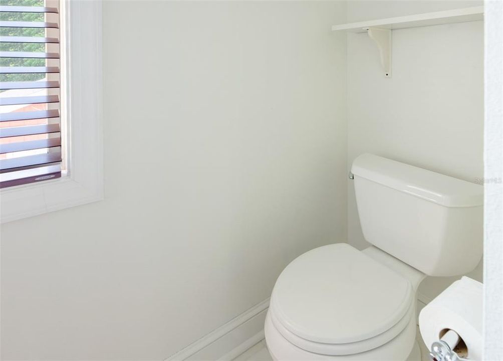 For Sale: $580,000 (3 beds, 3 baths, 2512 Square Feet)