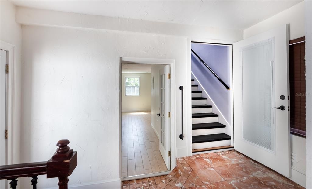 For Sale: $580,000 (3 beds, 3 baths, 2512 Square Feet)