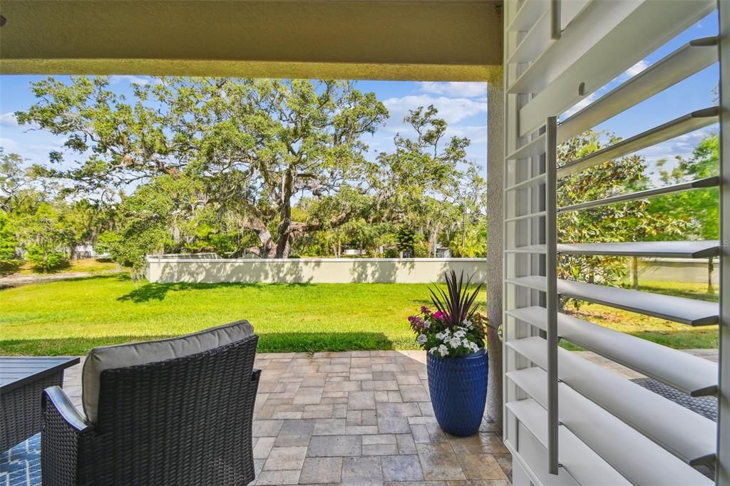 For Sale: $745,000 (3 beds, 3 baths, 2324 Square Feet)