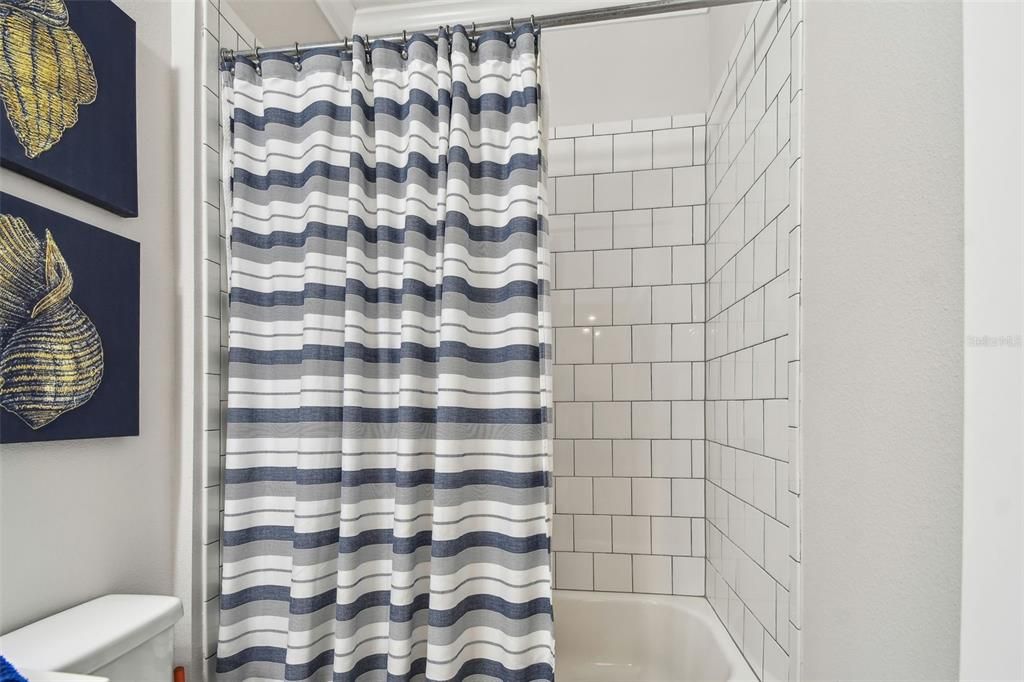 For Sale: $745,000 (3 beds, 3 baths, 2324 Square Feet)