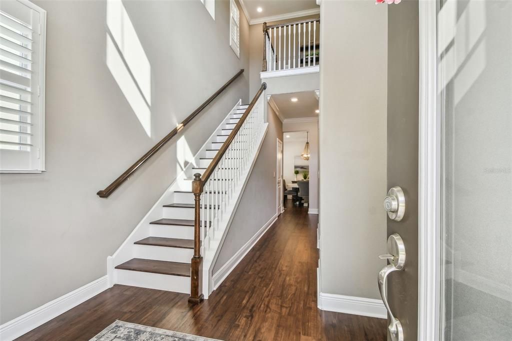 For Sale: $745,000 (3 beds, 3 baths, 2324 Square Feet)