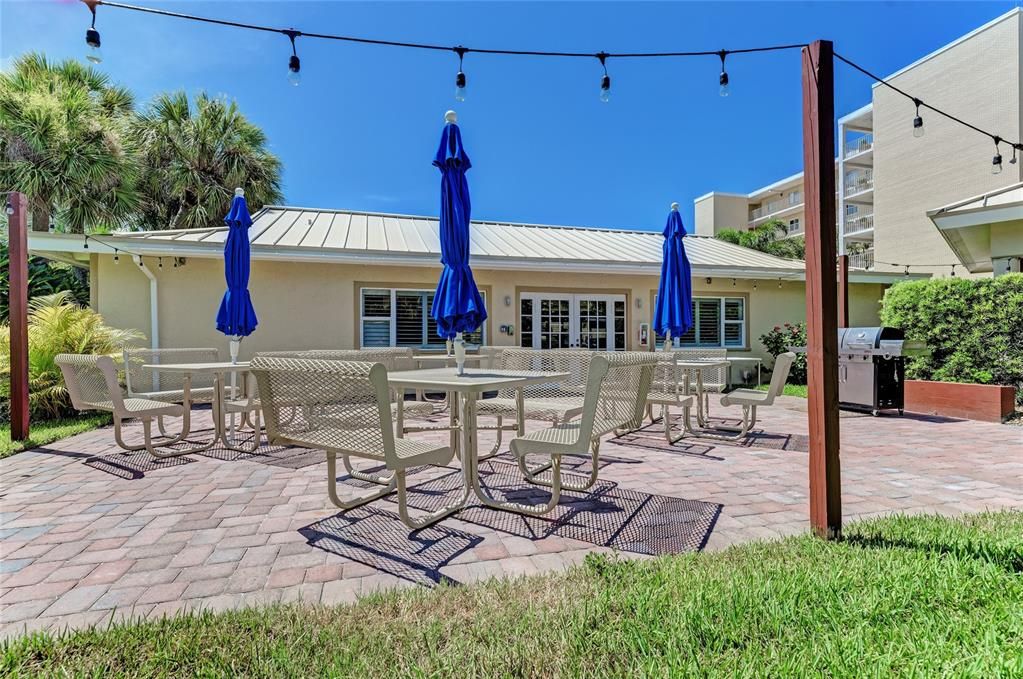 В аренду: $7,800 (2 спален, 2 ванн, 1393 Квадратных фут)