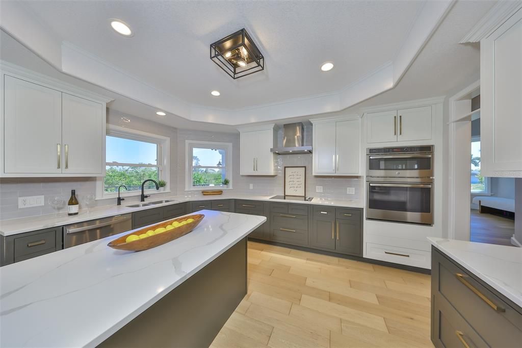 待售: $2,050,000 (4 贝兹, 3 浴室, 3398 平方英尺)