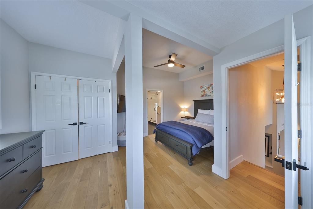 待售: $2,050,000 (4 贝兹, 3 浴室, 3398 平方英尺)