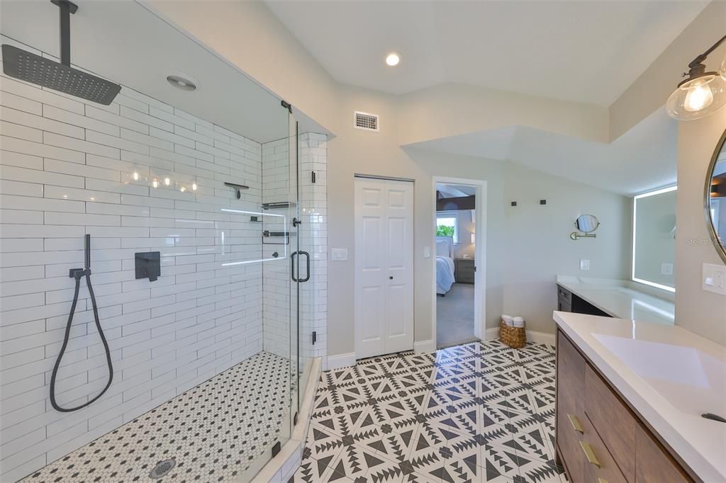 待售: $2,050,000 (4 贝兹, 3 浴室, 3398 平方英尺)