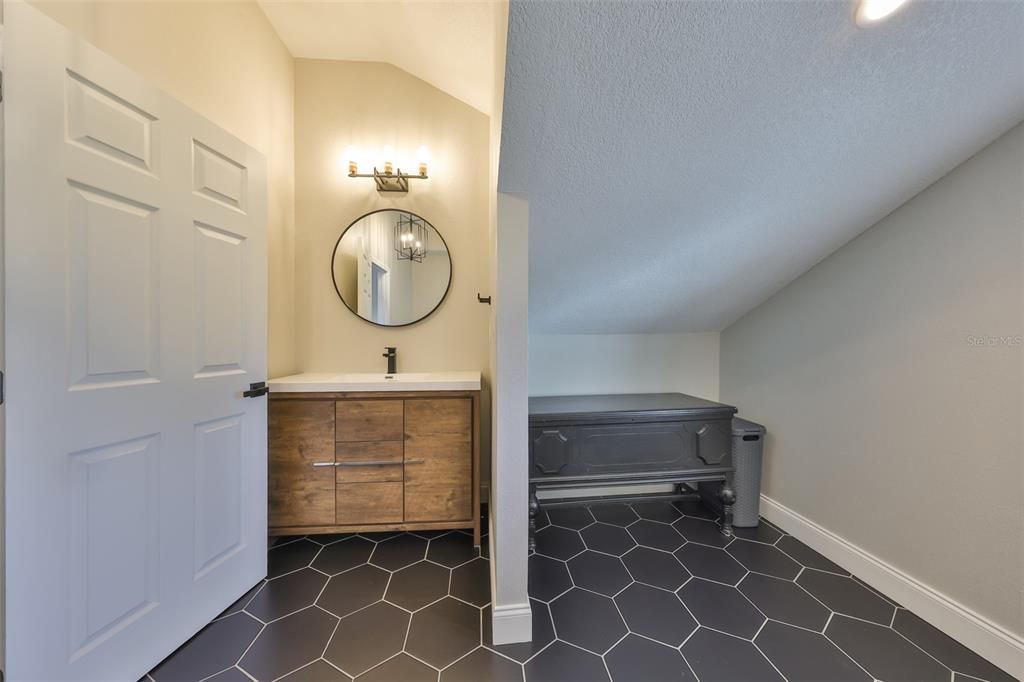 待售: $2,050,000 (4 贝兹, 3 浴室, 3398 平方英尺)