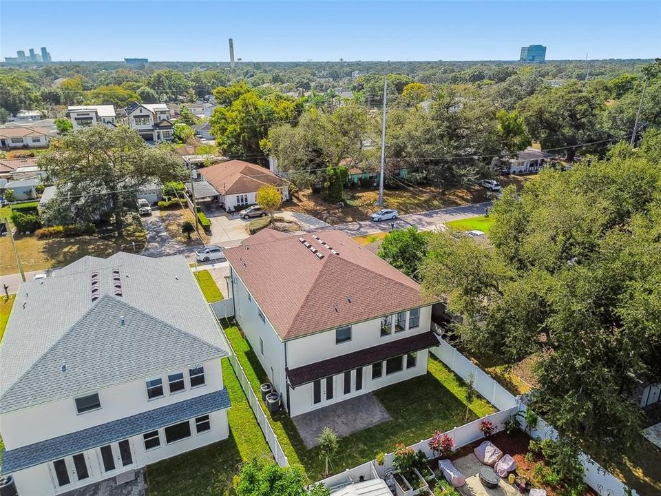 На продажу: $1,045,900 (5 спален, 4 ванн, 3322 Квадратных фут)