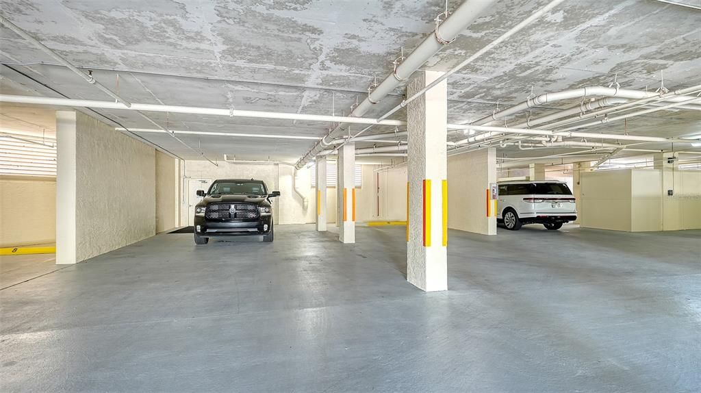 For Sale: $2,400,000 (3 beds, 3 baths, 2445 Square Feet)