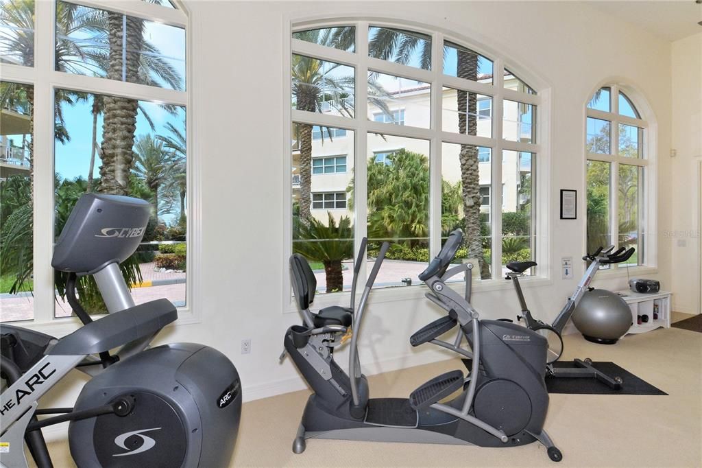 For Sale: $2,400,000 (3 beds, 3 baths, 2445 Square Feet)