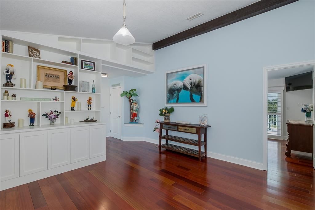 For Sale: $1,800,000 (3 beds, 3 baths, 3152 Square Feet)