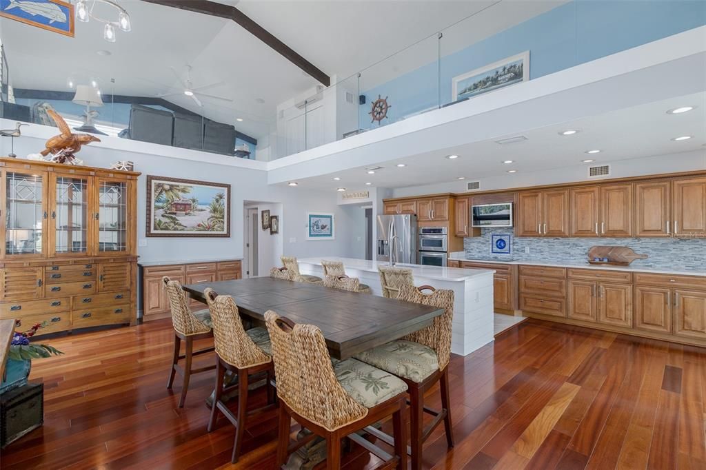 For Sale: $1,800,000 (3 beds, 3 baths, 3152 Square Feet)