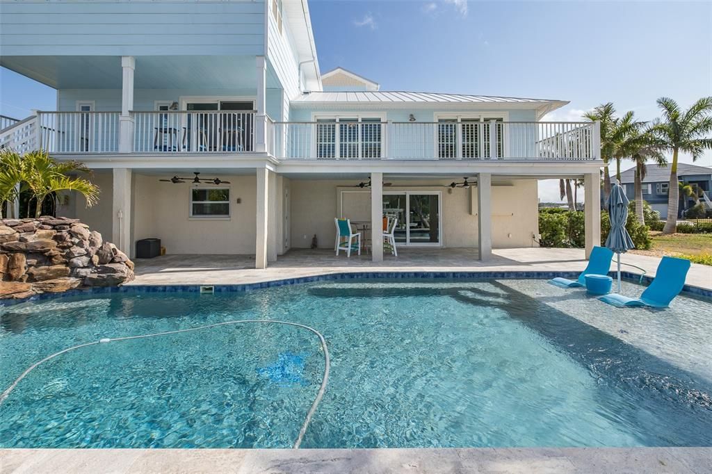 For Sale: $1,800,000 (3 beds, 3 baths, 3152 Square Feet)