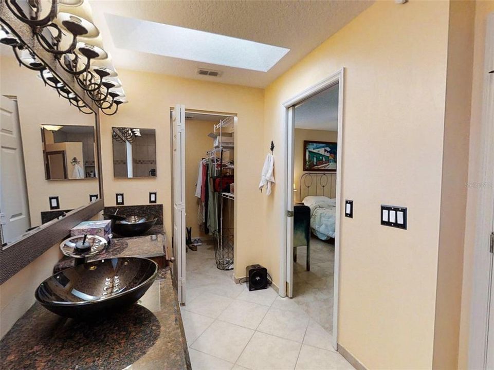 Active With Contract: $200,000 (3 beds, 2 baths, 1741 Square Feet)