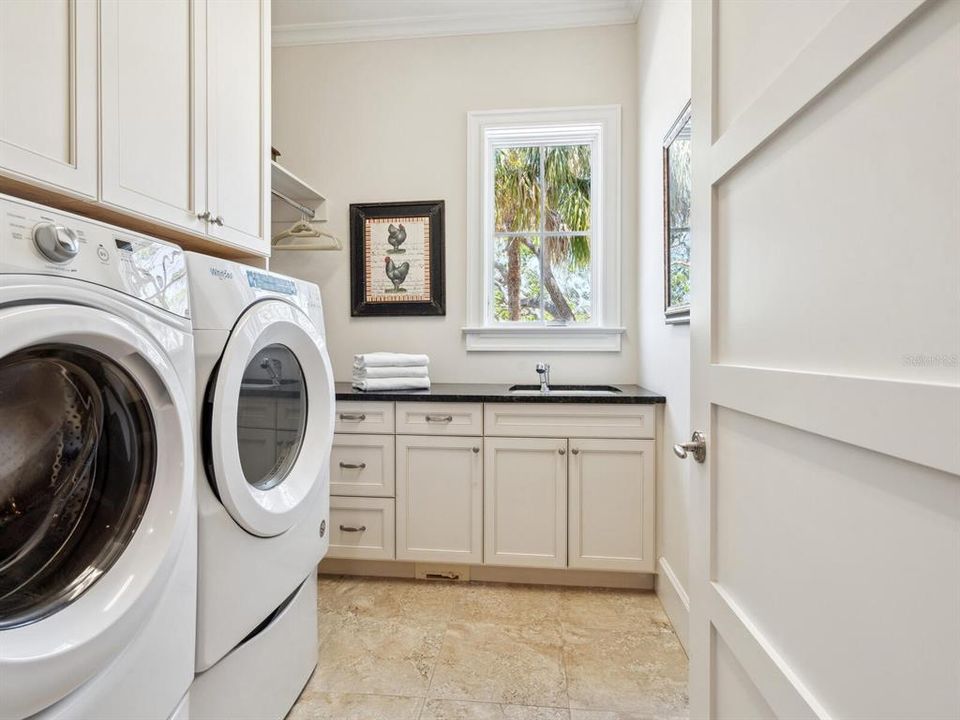 Active With Contract: $3,495,000 (4 beds, 3 baths, 4566 Square Feet)