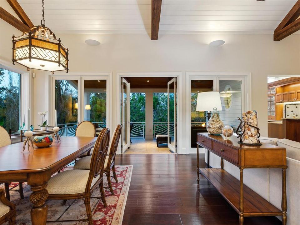 Active With Contract: $3,495,000 (4 beds, 3 baths, 4566 Square Feet)
