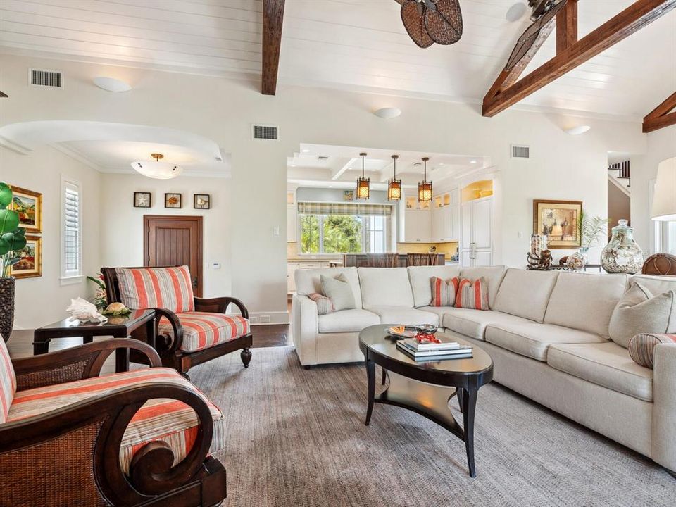 Active With Contract: $3,495,000 (4 beds, 3 baths, 4566 Square Feet)