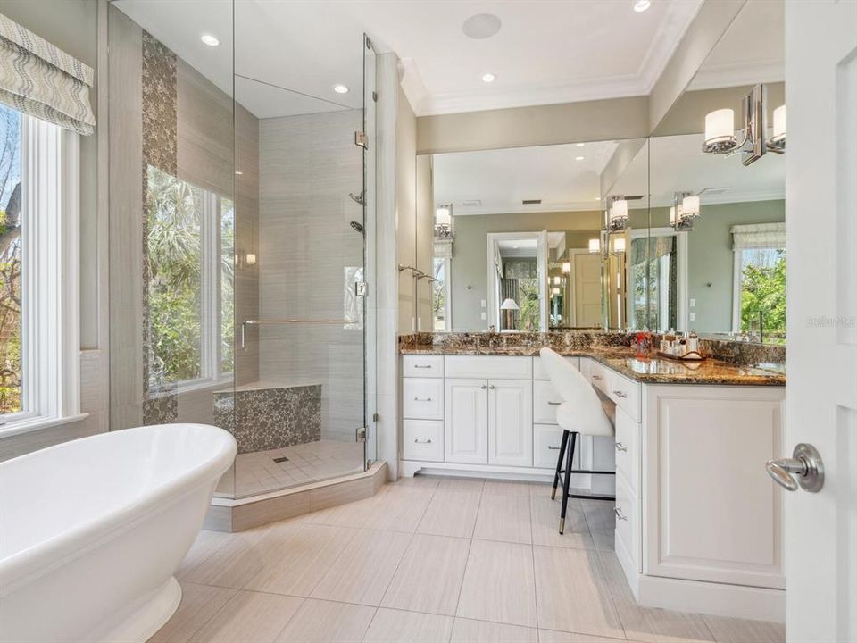 Active With Contract: $3,495,000 (4 beds, 3 baths, 4566 Square Feet)