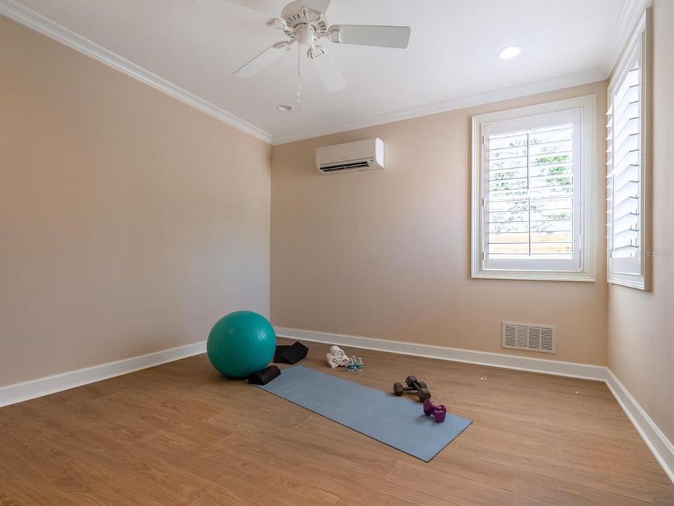 Active With Contract: $3,495,000 (4 beds, 3 baths, 4566 Square Feet)