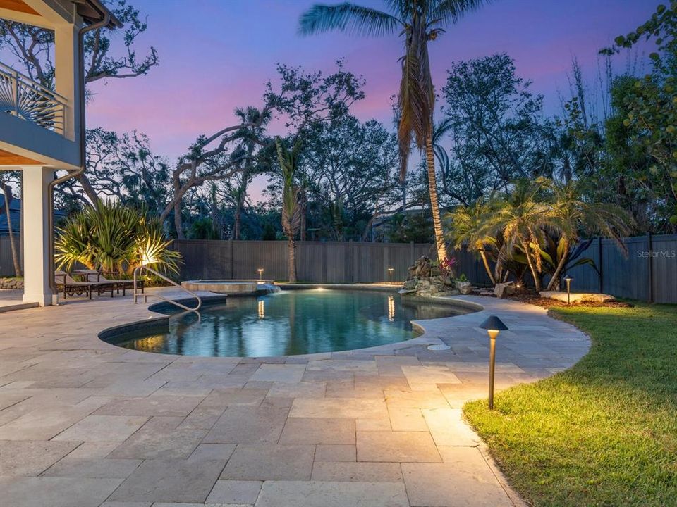 Active With Contract: $3,495,000 (4 beds, 3 baths, 4566 Square Feet)