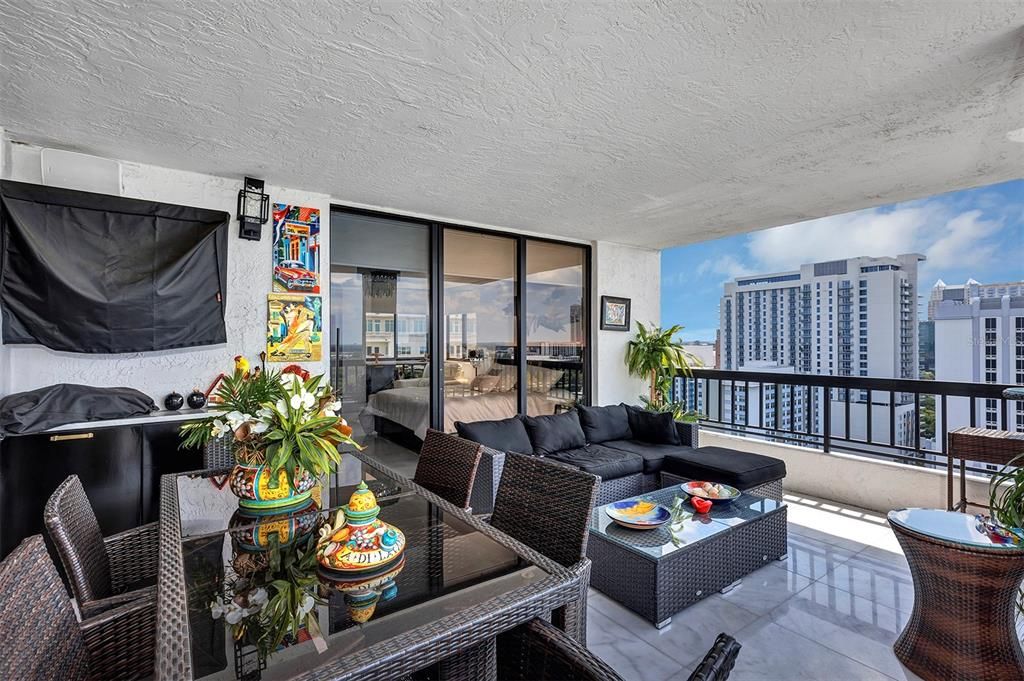 В аренду: $7,995 (2 спален, 2 ванн, 2856 Квадратных фут)