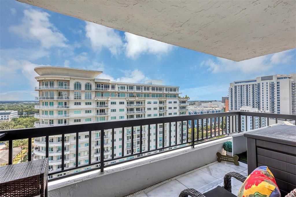 В аренду: $7,995 (2 спален, 2 ванн, 2856 Квадратных фут)