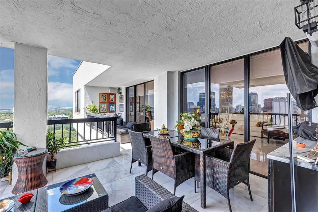 В аренду: $7,995 (2 спален, 2 ванн, 2856 Квадратных фут)