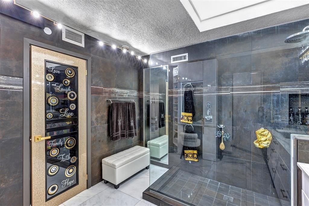 В аренду: $7,995 (2 спален, 2 ванн, 2856 Квадратных фут)