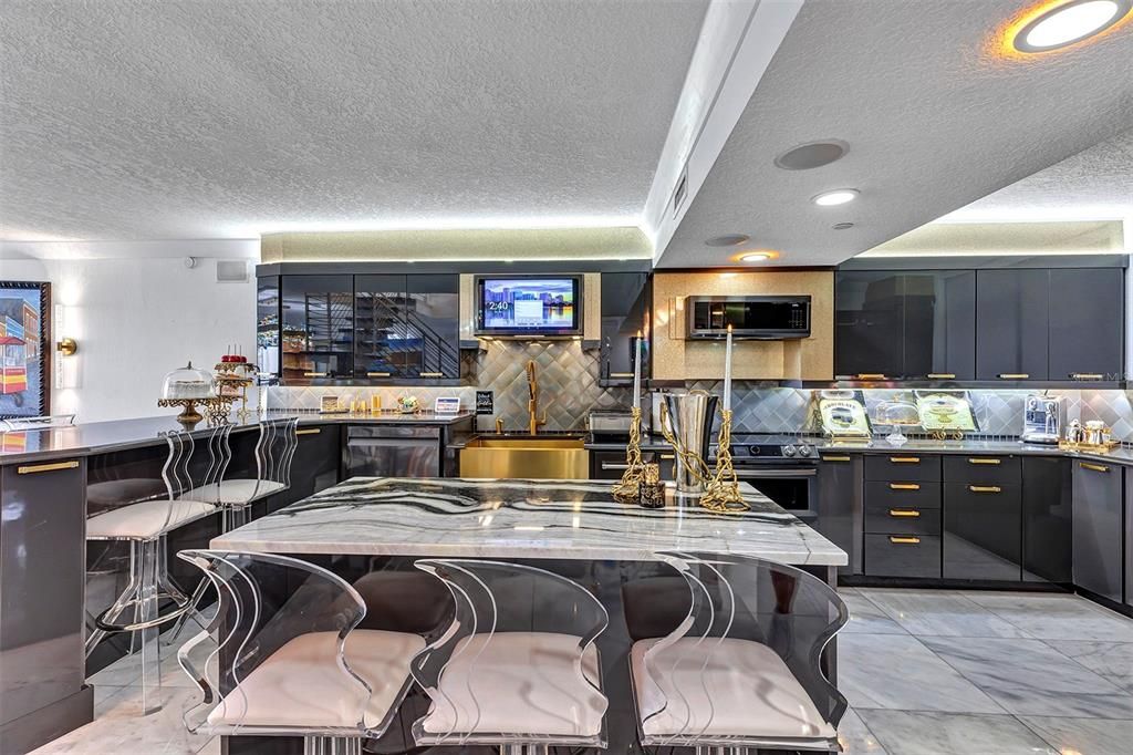 В аренду: $7,995 (2 спален, 2 ванн, 2856 Квадратных фут)