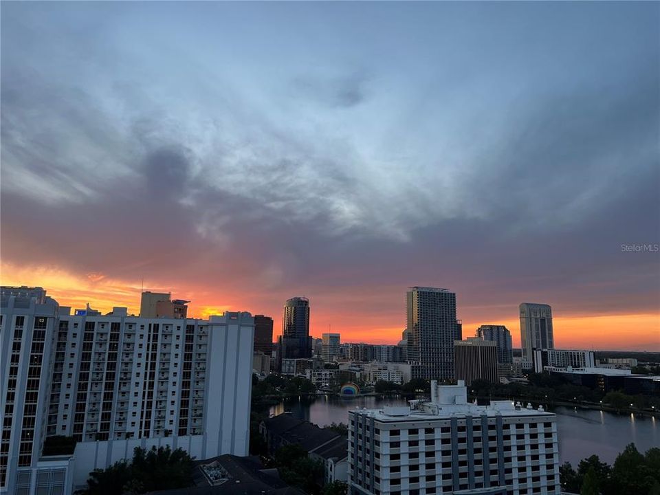 В аренду: $7,995 (2 спален, 2 ванн, 2856 Квадратных фут)