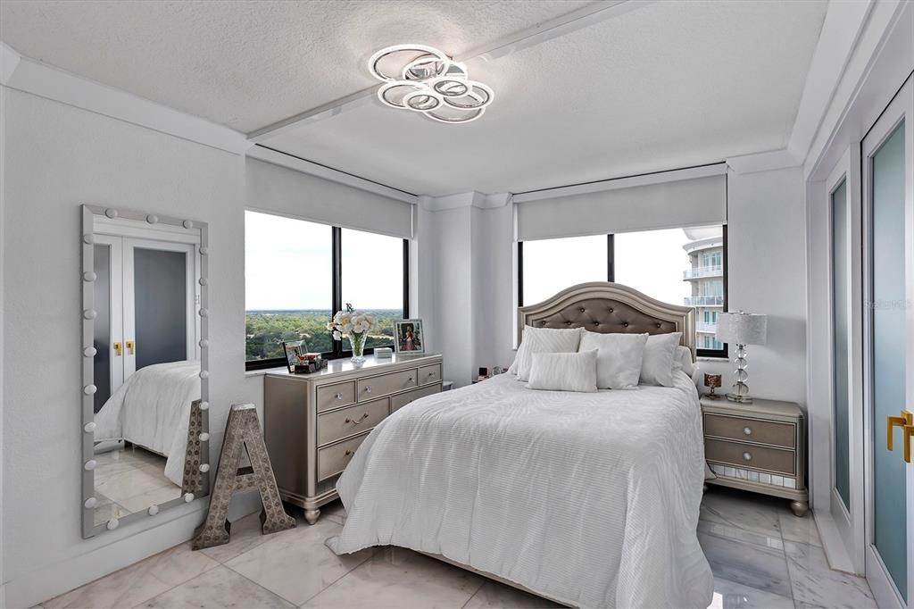 В аренду: $7,995 (2 спален, 2 ванн, 2856 Квадратных фут)