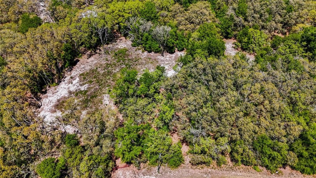 На продажу: $82,500 (1.74 acres)