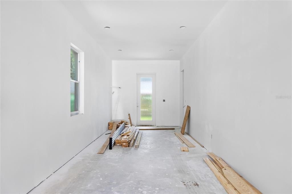 For Sale: $1,200,000 (4 beds, 3 baths, 3402 Square Feet)